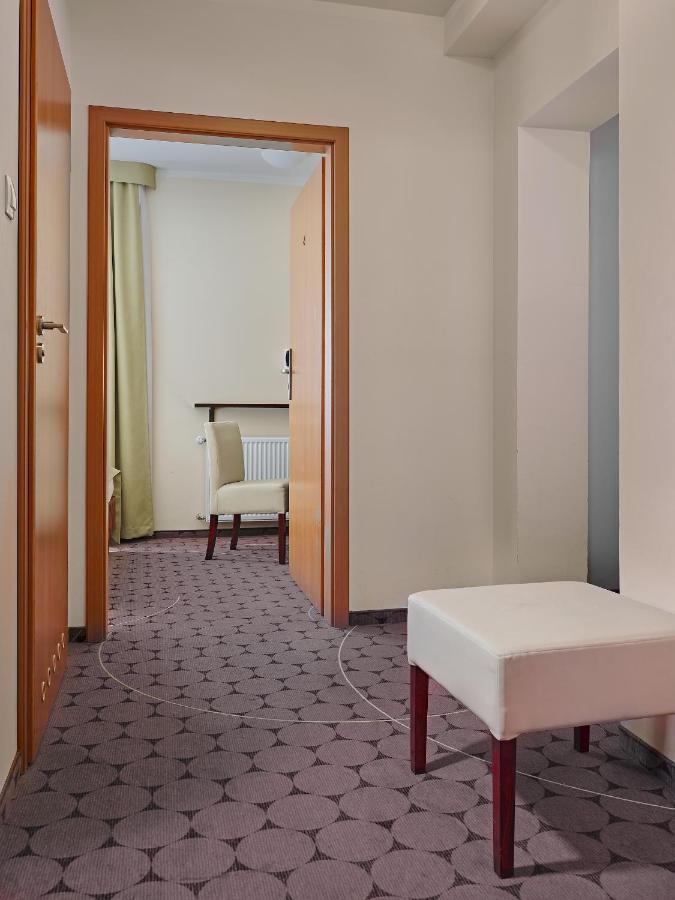 Aparthotel Lumen Красков Екстериор снимка